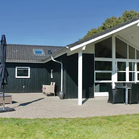 Dom wakacyjny Cozy In Toftlund With Kitchen *